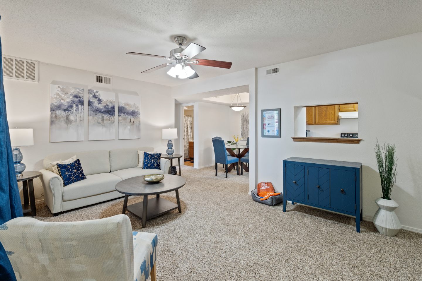 Waterford Place Apartments & Townhomes Image 1