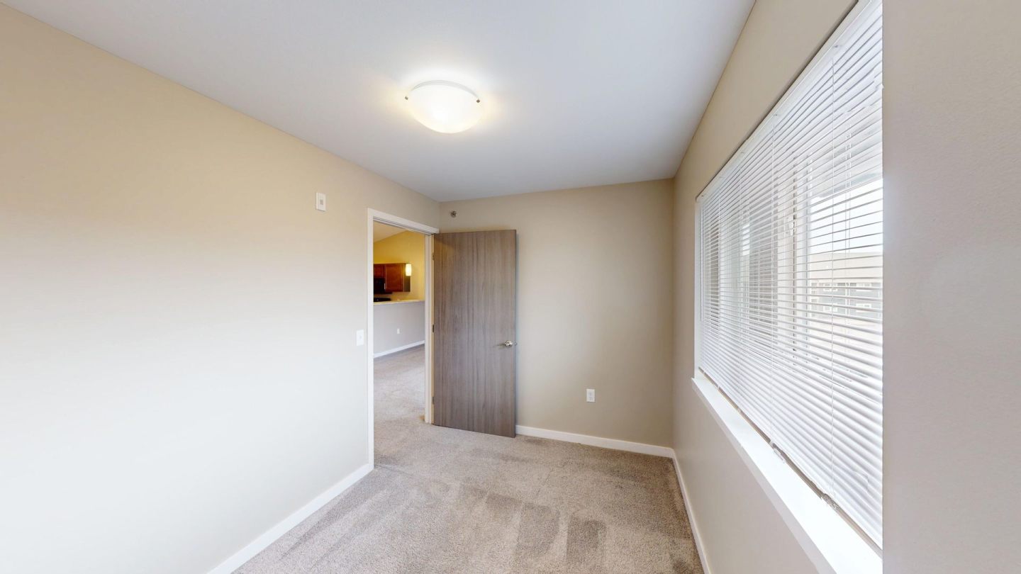 Hillcrest Heights Image 38