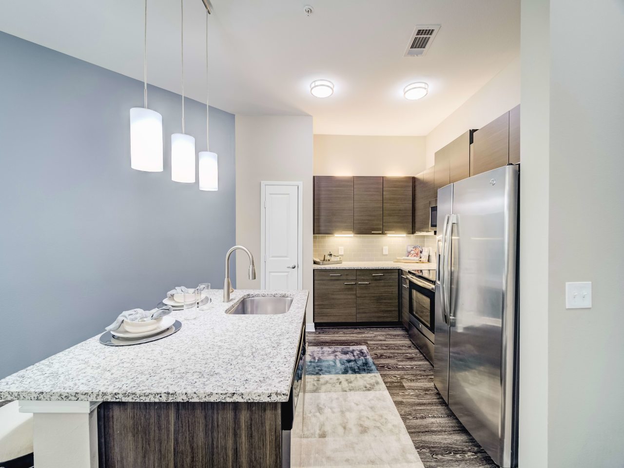 Cortland Las Colinas Image 3