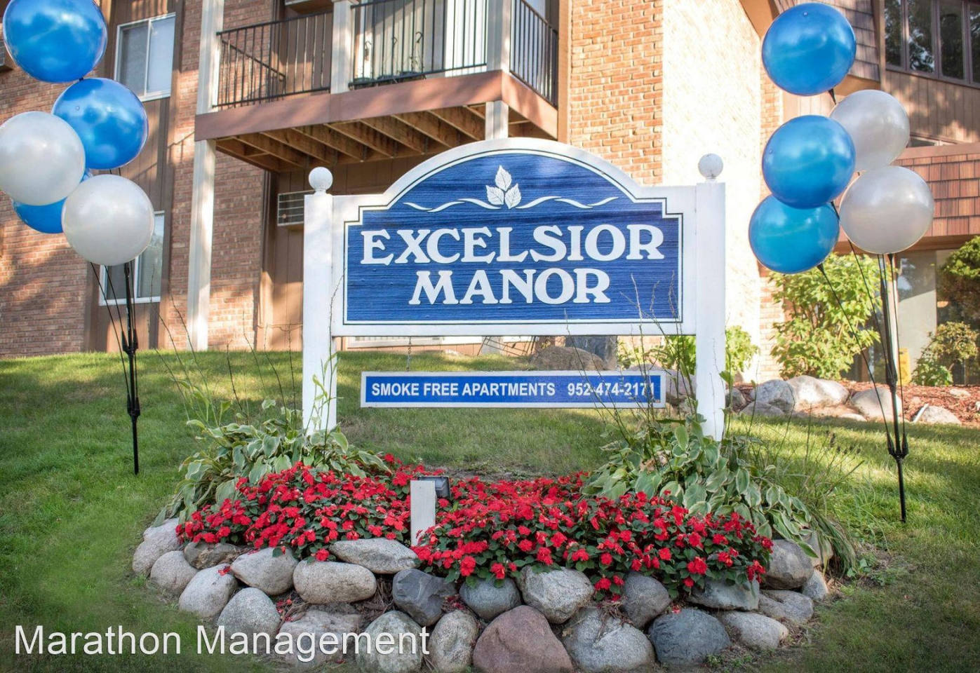 Excelsior Manor Image 12