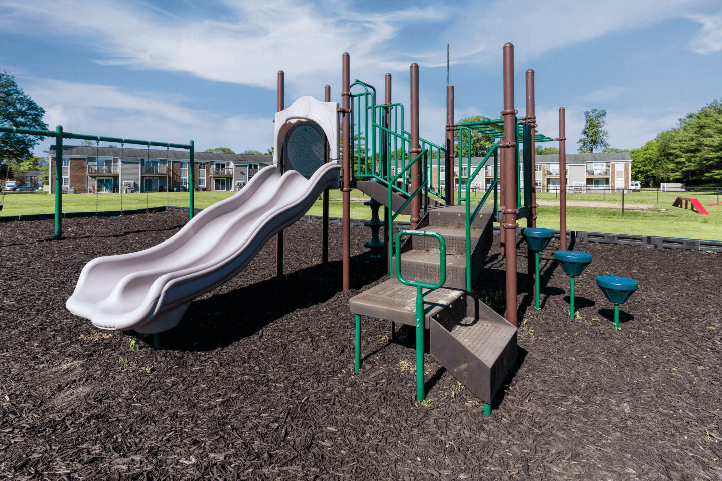 Pickwick Farms Apartments Image 25