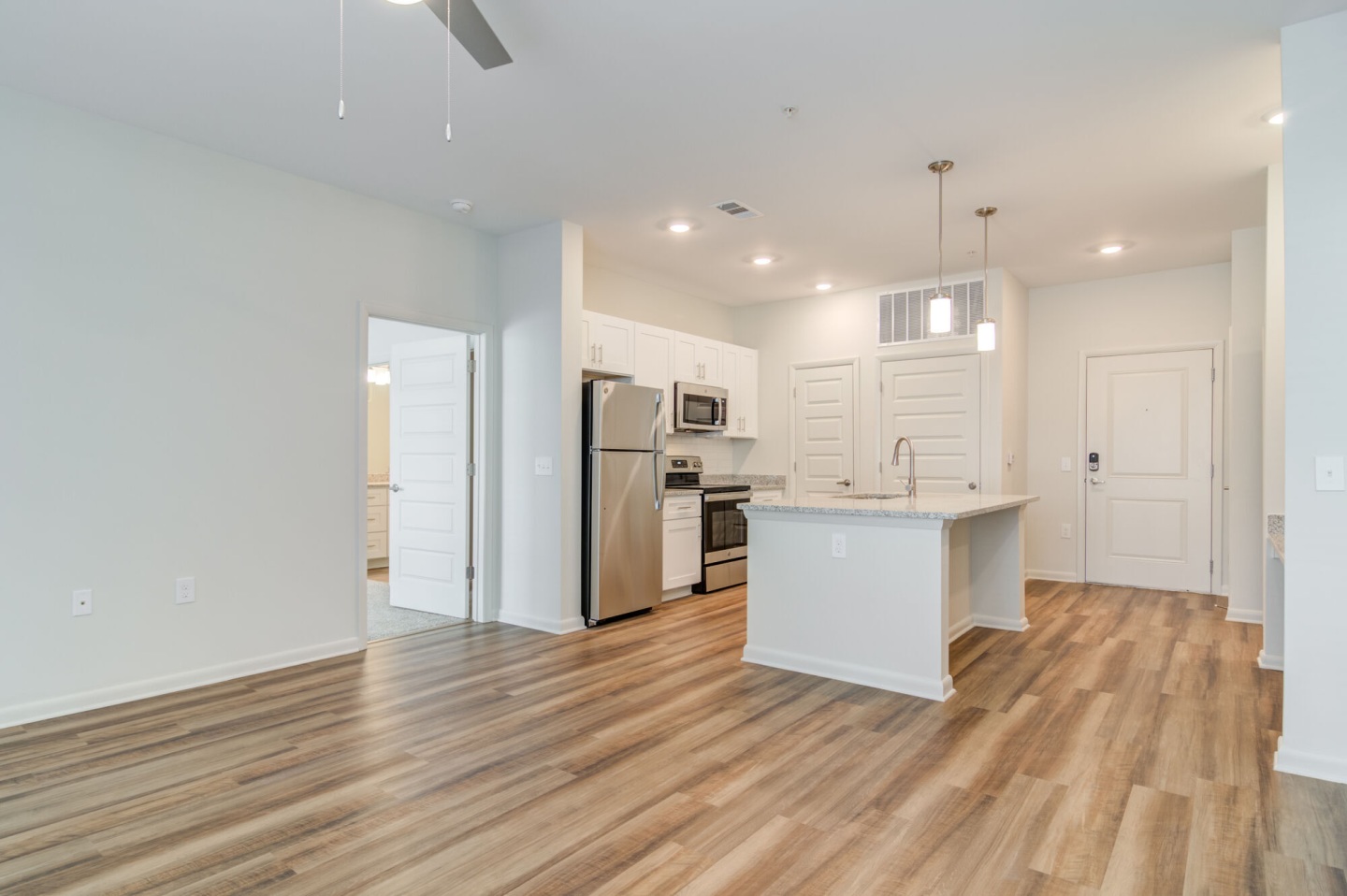 Lofts at Hamilton Luxury Apartments Image 22