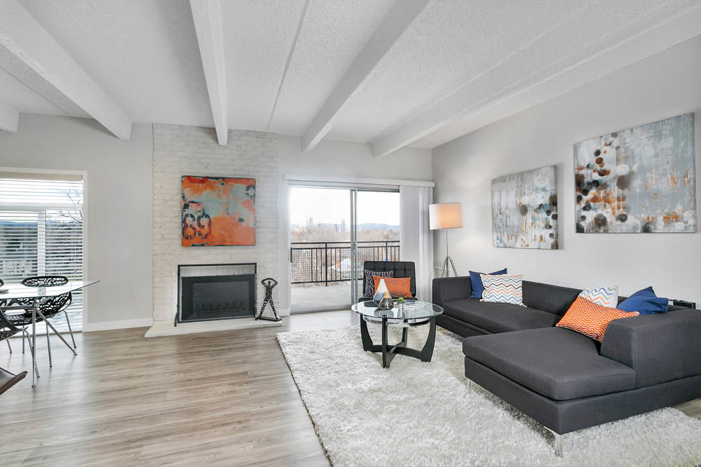 1311 Cook Image 6