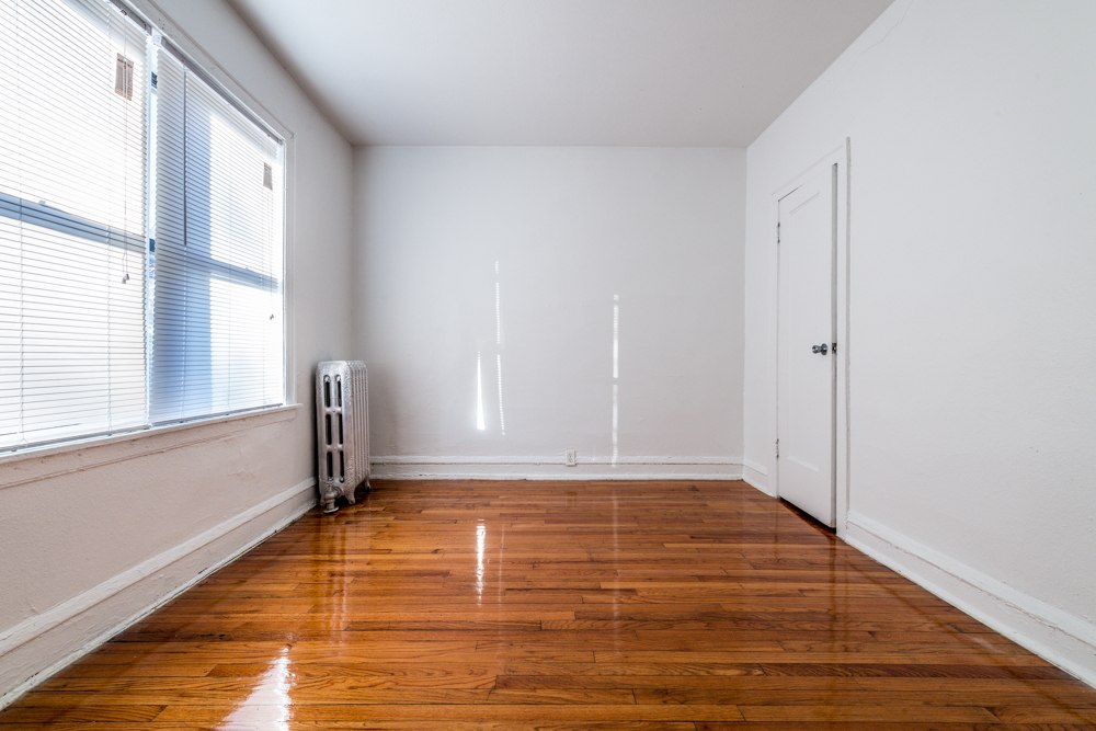 1748 E 71st Image 7