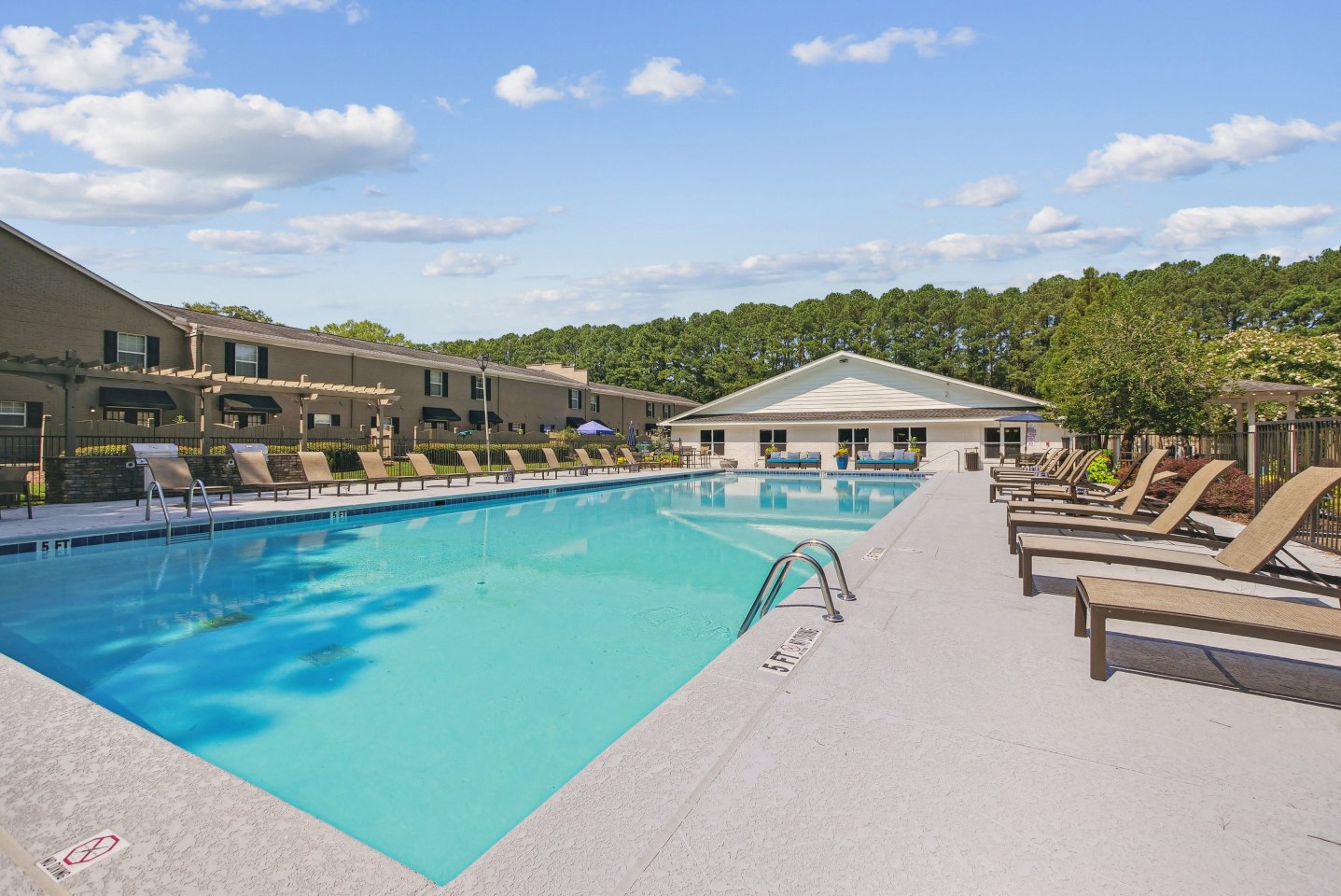 Elme Sandy Springs Image 24