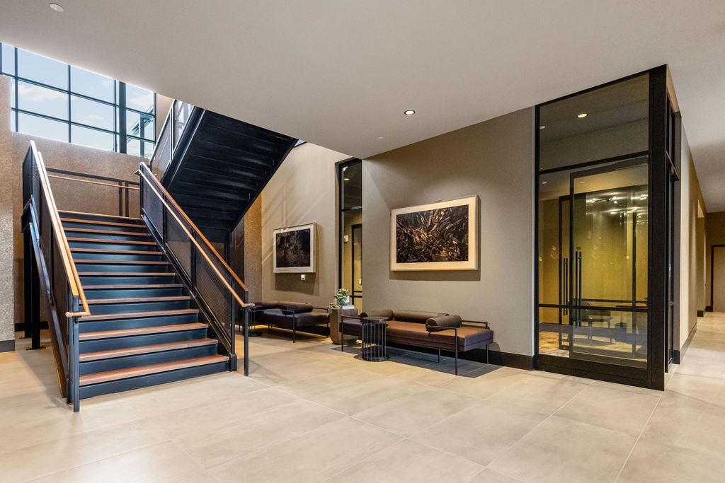 Madison West Elm Image 1