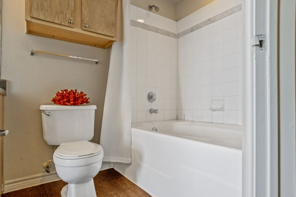 Blue Lake Villas Image 14