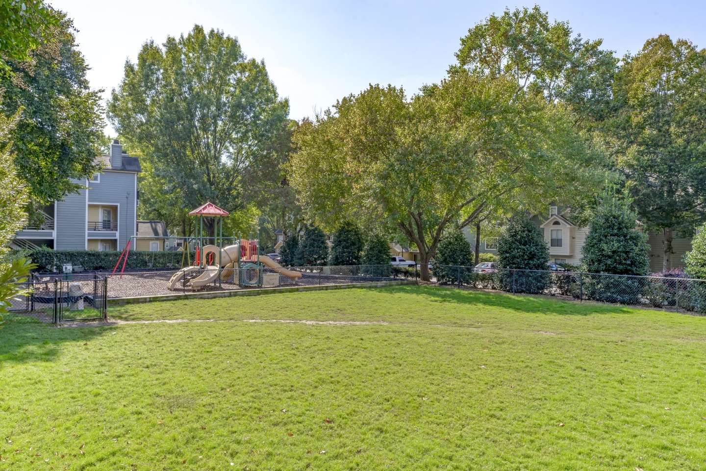 Regency Place Image 32