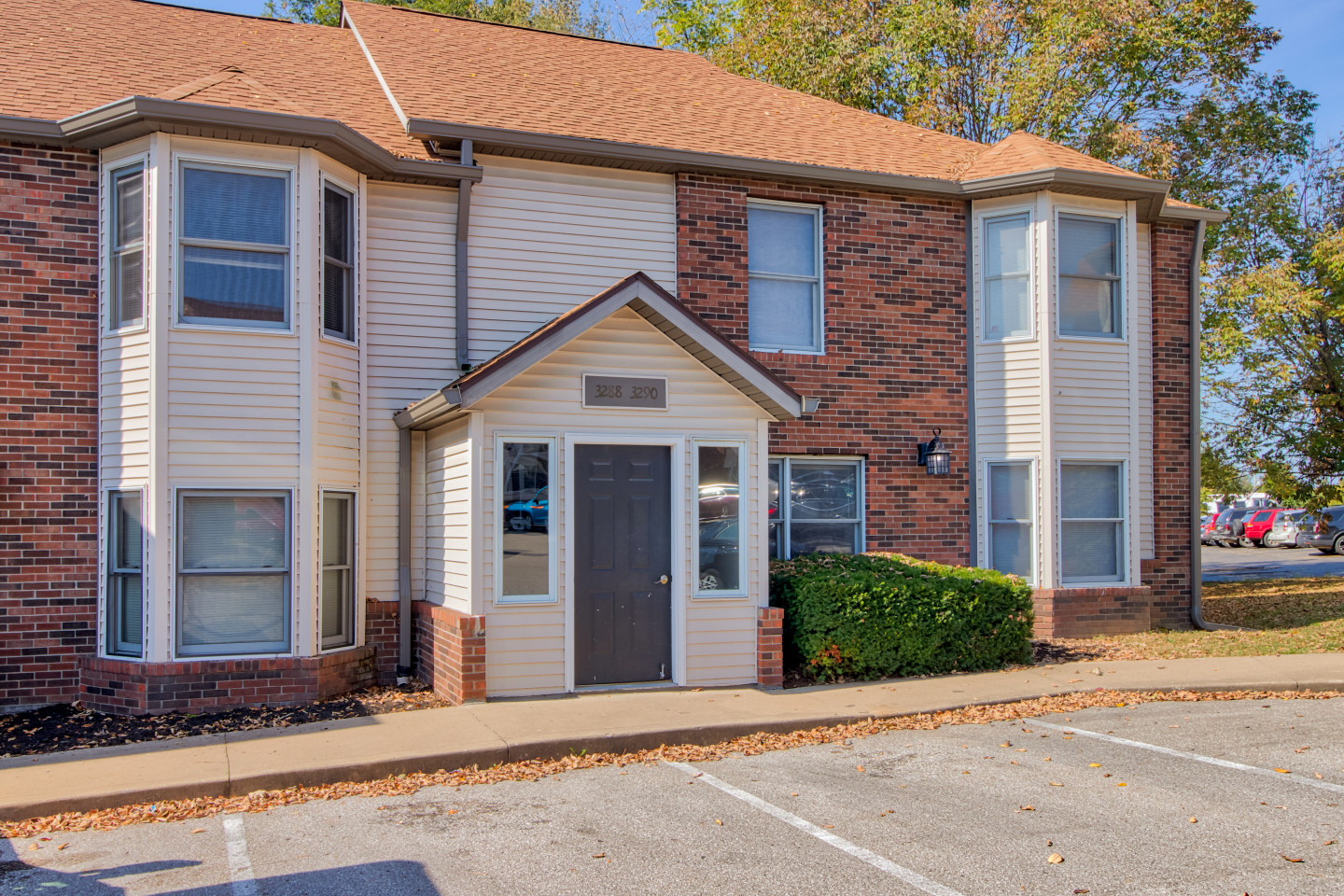 Walnut Springs Apartments Image 6