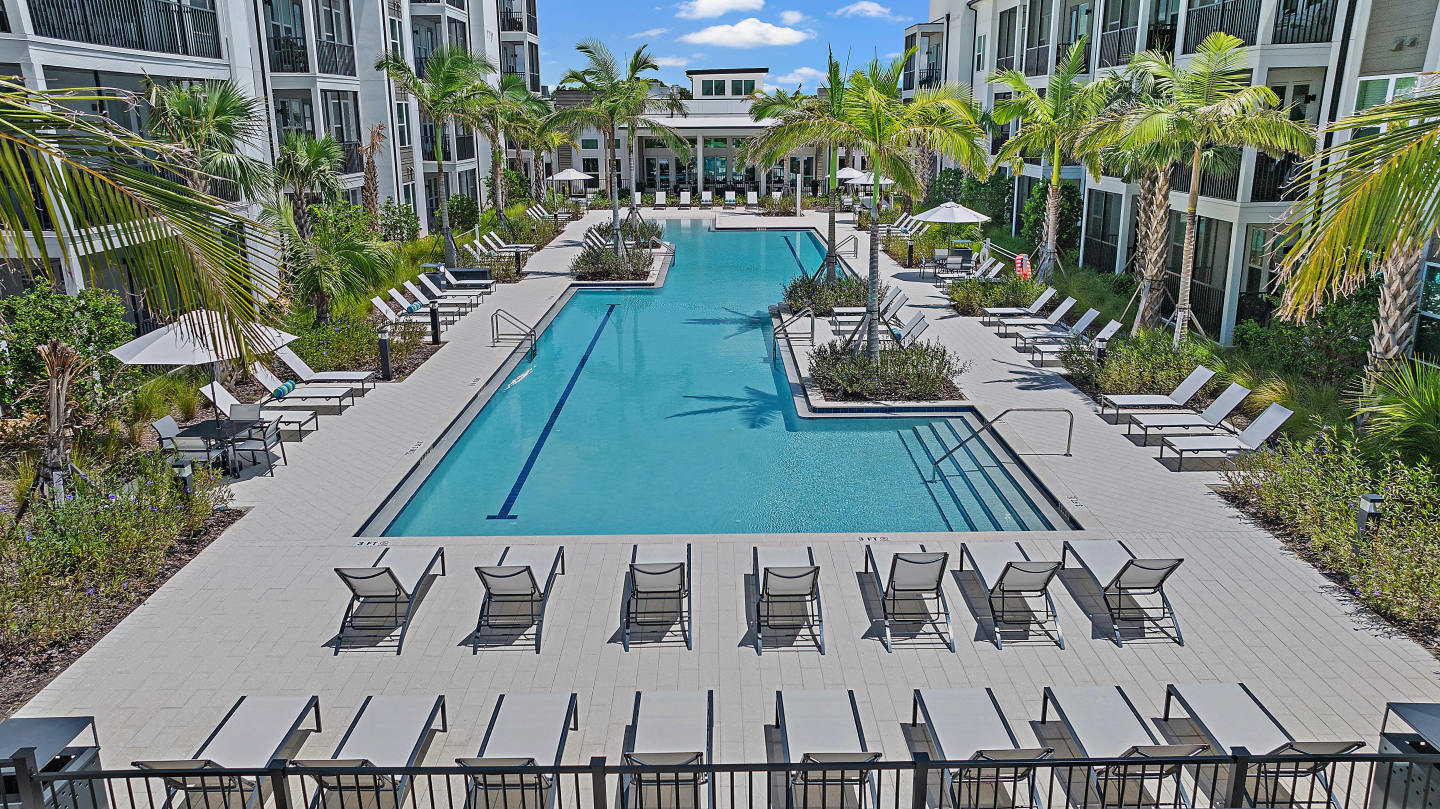 Mira at Palmer Ranch- 55+ Active Living Community Image 44