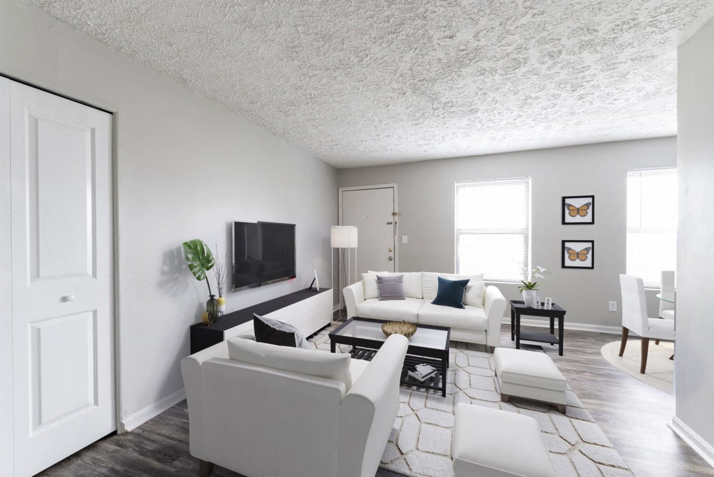 Maplewood Apartments Image 2