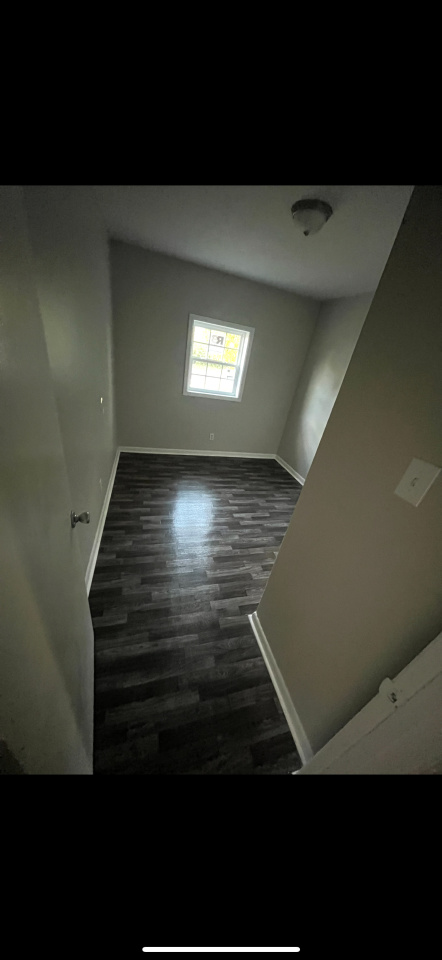 Blue Country Apartments Image 9