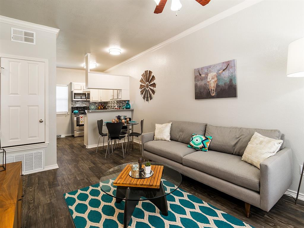 Residences at Holly Oaks Image 5