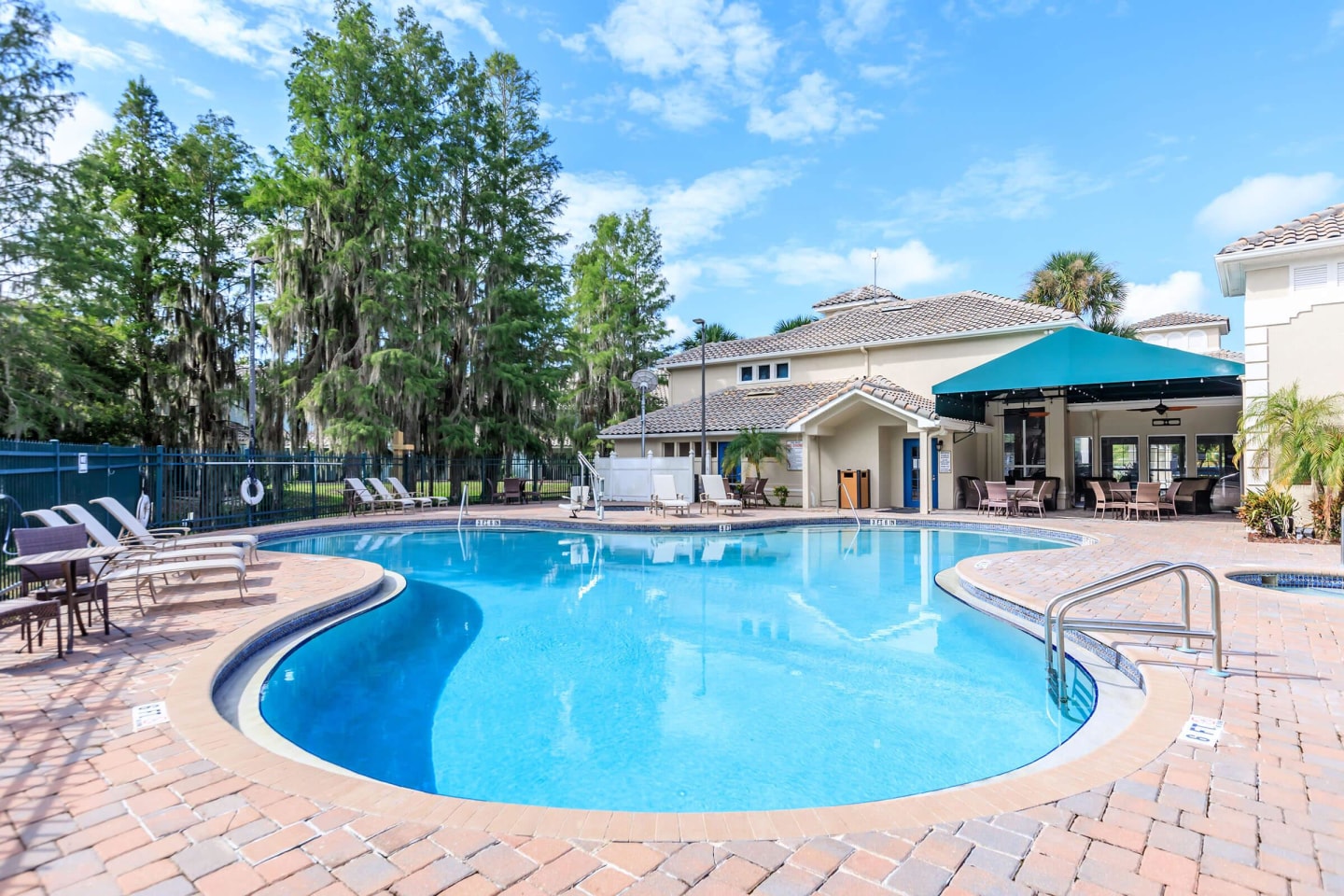 Saratoga Resort Villas Image 11
