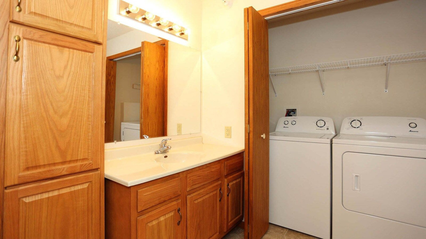 Mill Pond  Apartments Image 18