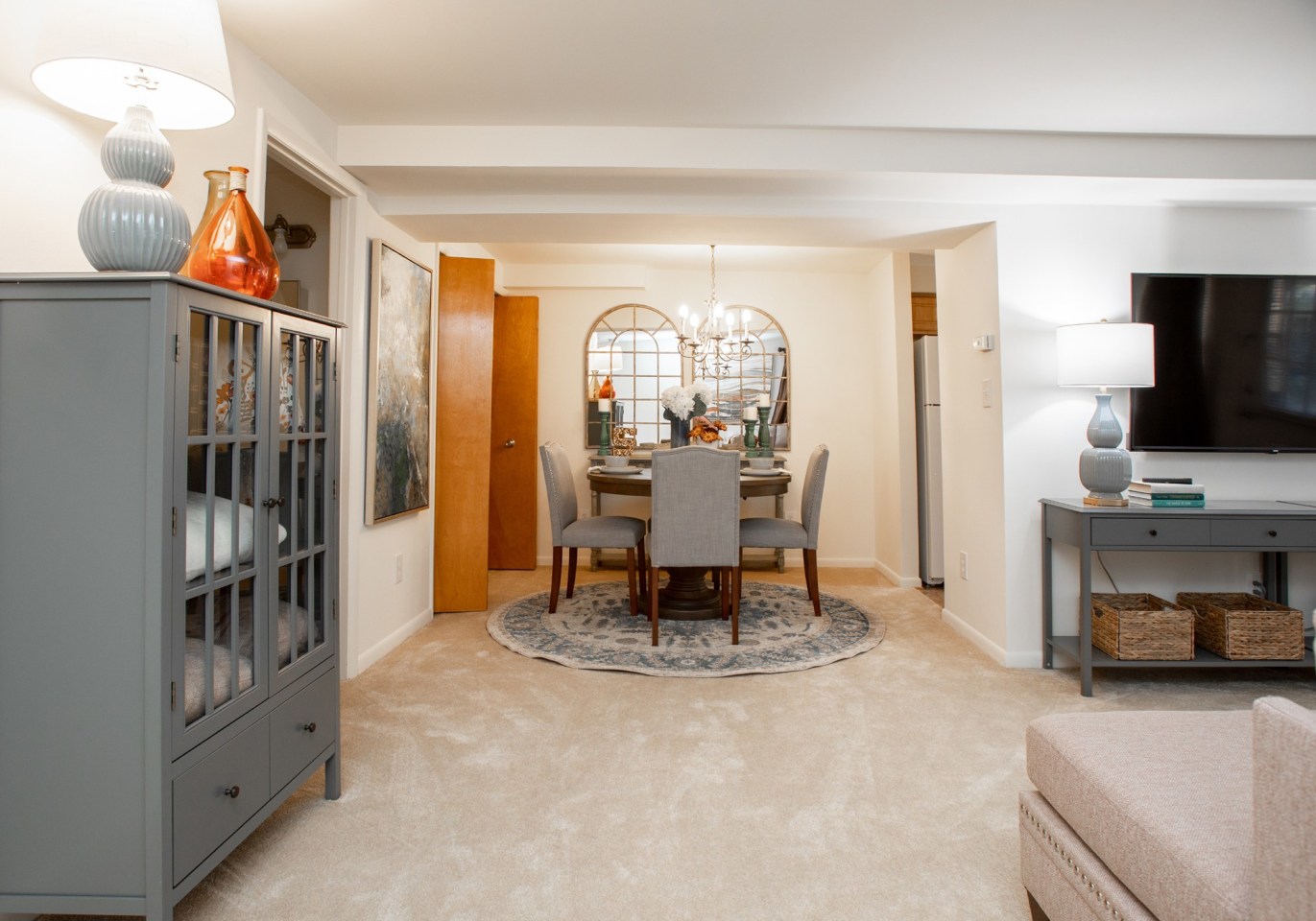 Spring Hill Apartments And Townhomes Image 9