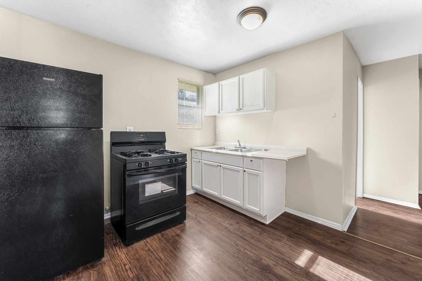 Cypress Landing Image 4