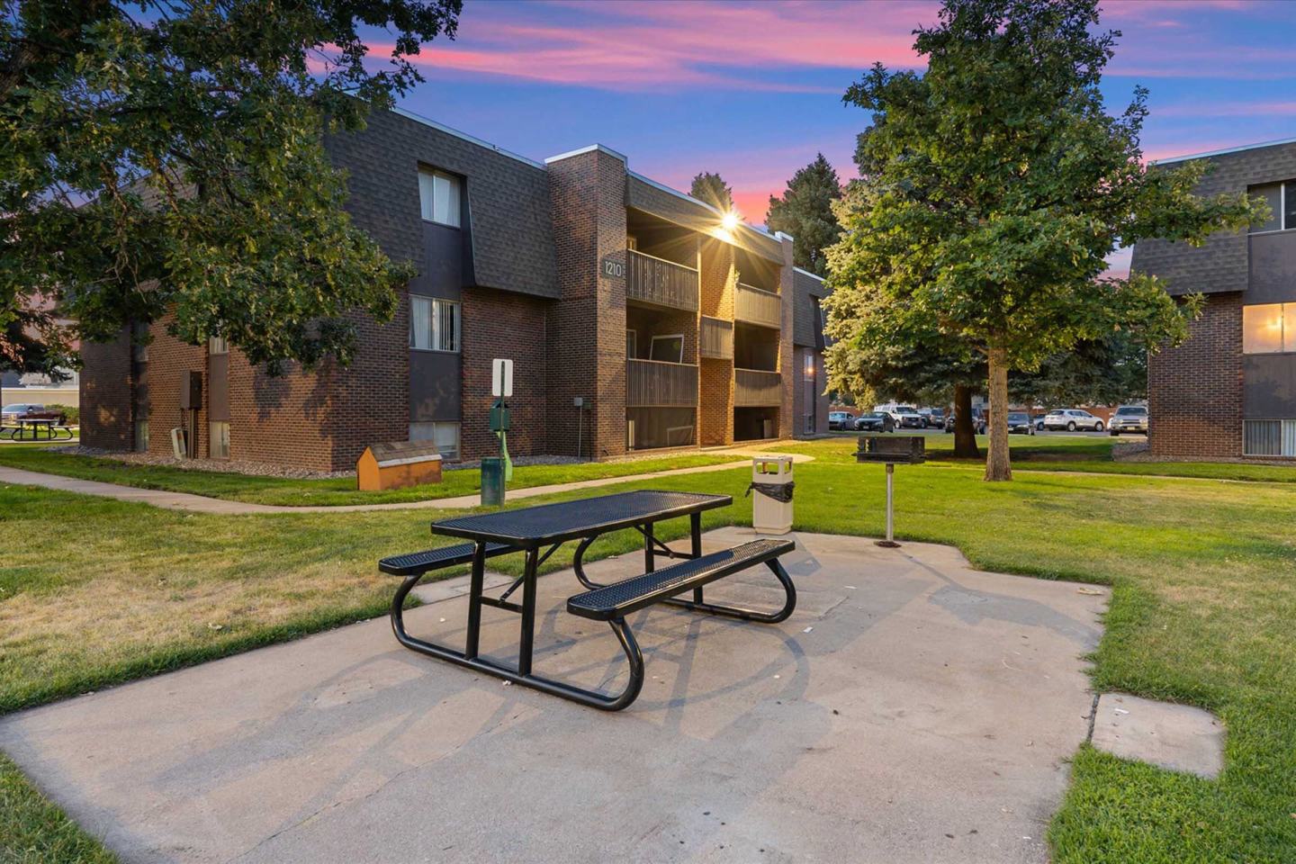 Westwood Apartments Image 54