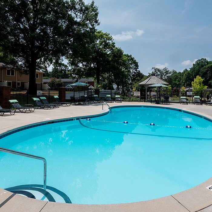 Gardens at Country Club Image 16