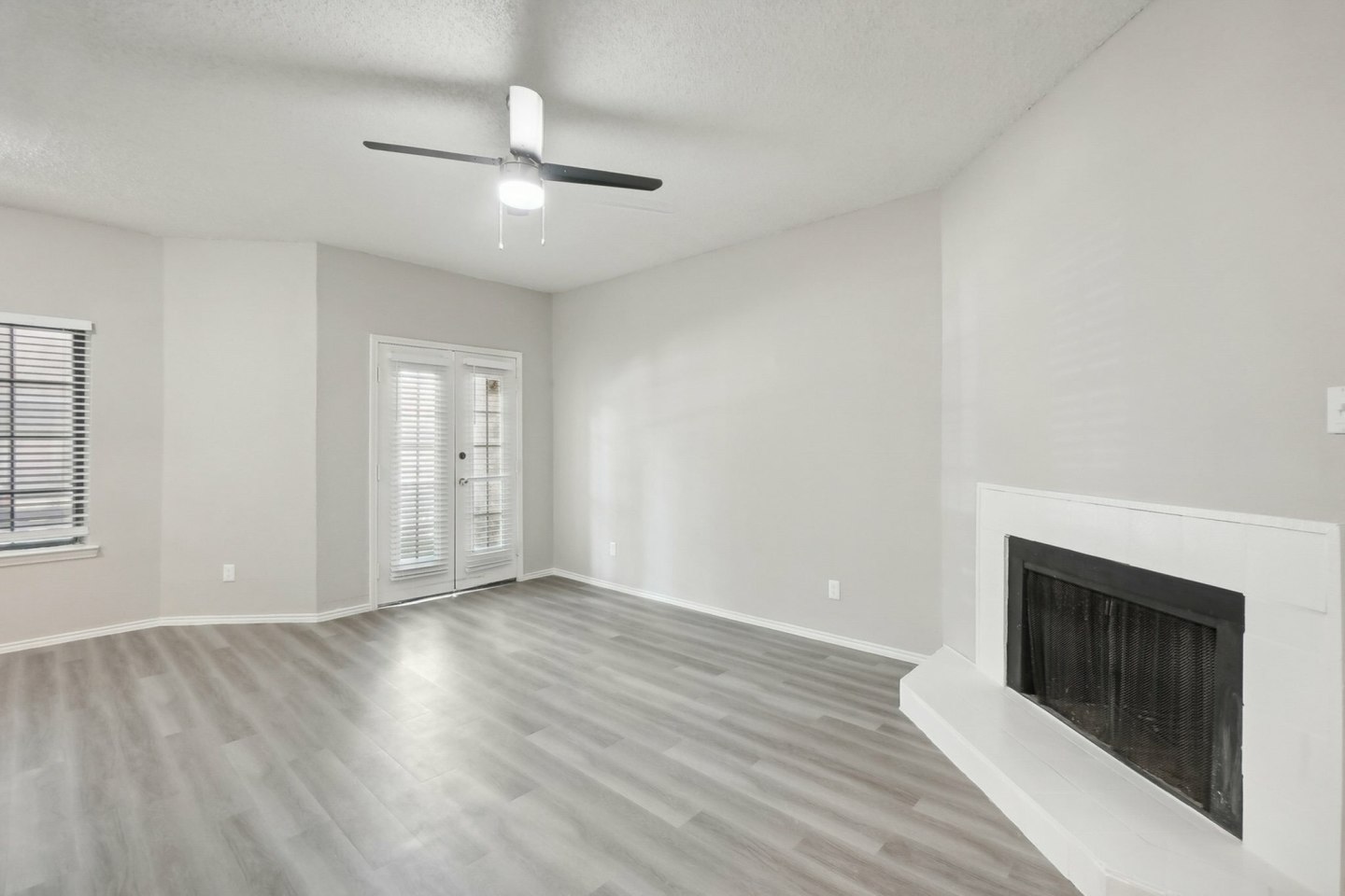 Avalon Villas Image 28