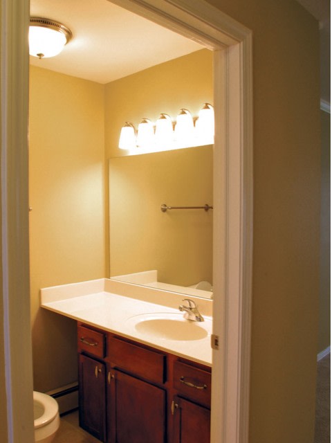 Yorktown Apartments Image 10