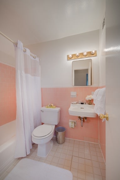 Layton Hall Apartments Image 14