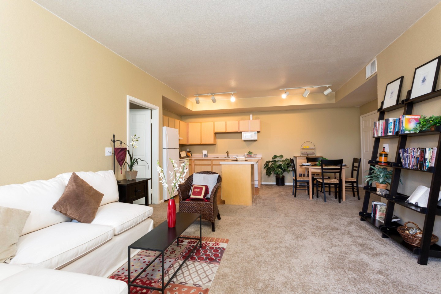PeakView at T-Bone Ranch Apartments Image 4