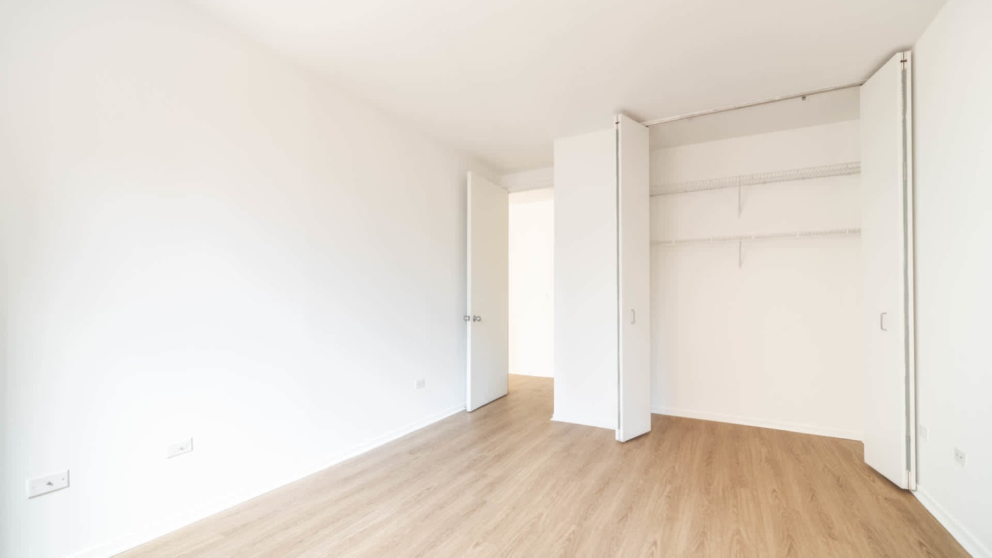 Longacre House Apartments Image 26