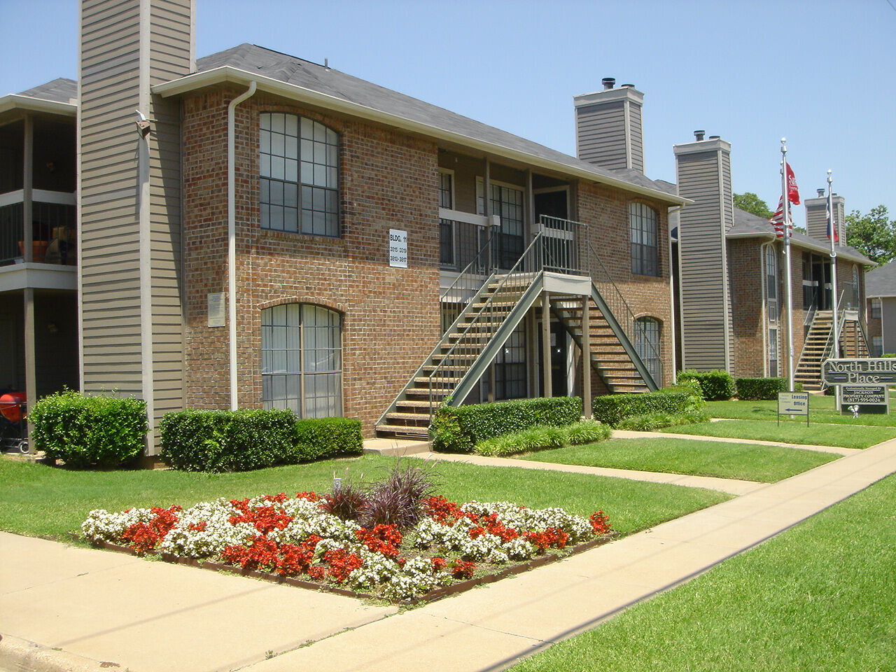 North Hills Place Image 3