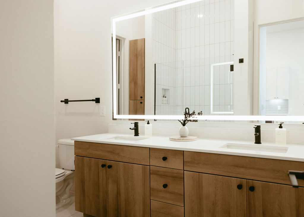 Oakhouse Image 7