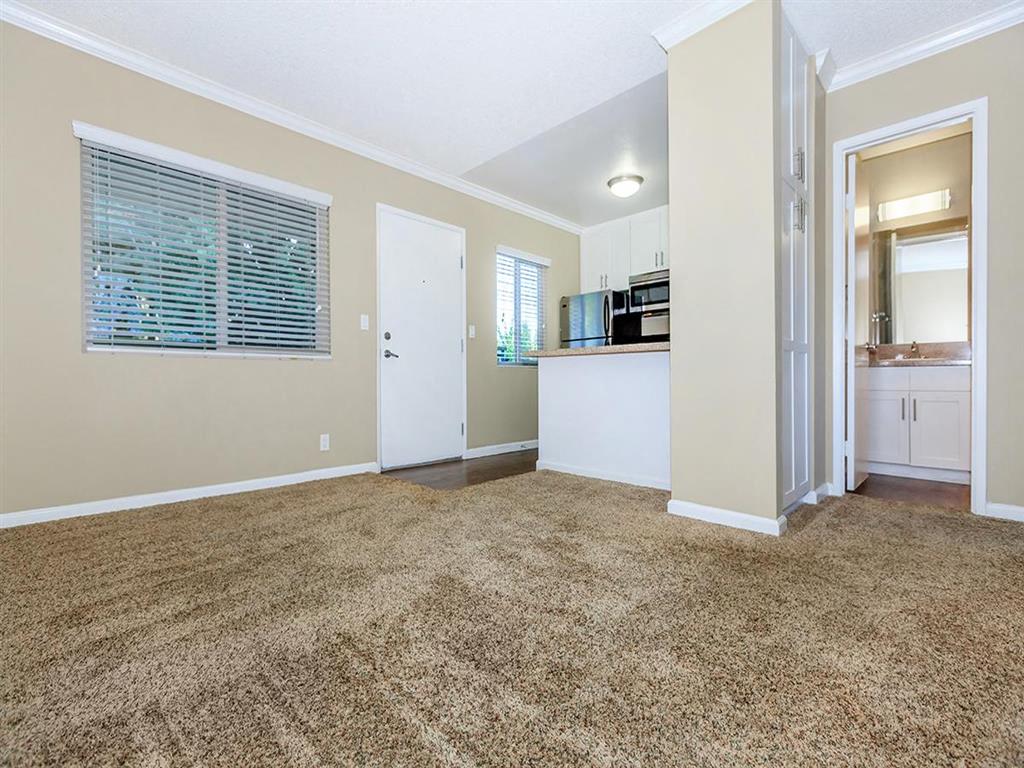 Bluffs at Carlsbad Apartments Image 32