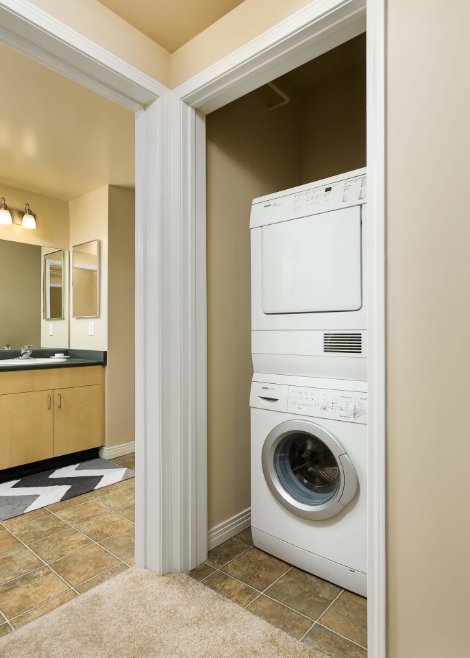 Haven at Del Mar Station Apartments Image 8