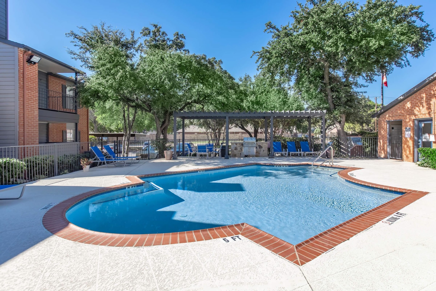 Windmill Terrace Apartment Homes Image 10