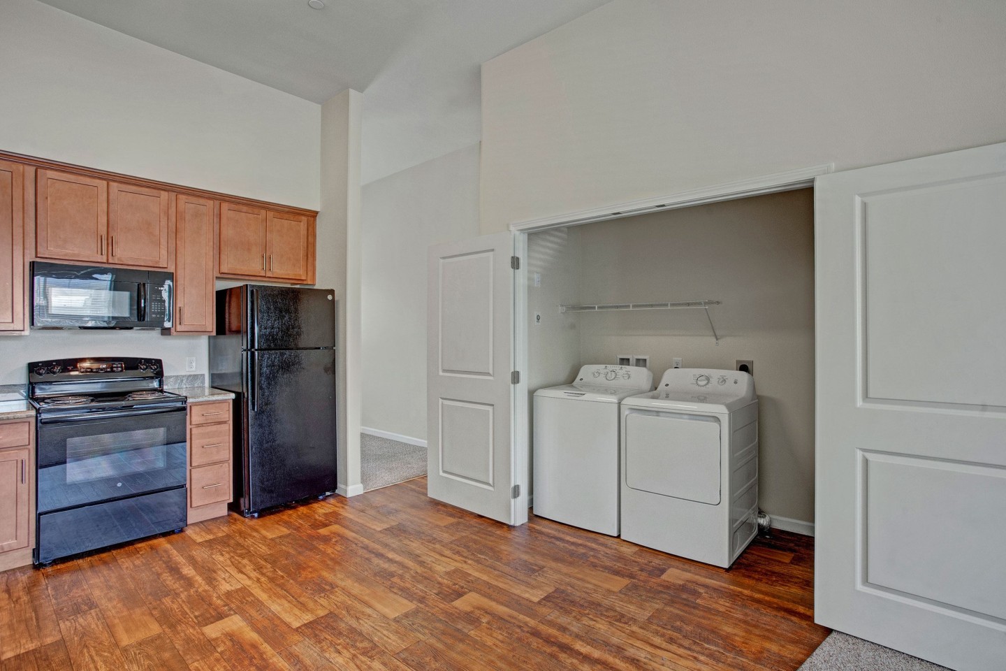 600 Riverside Image 3