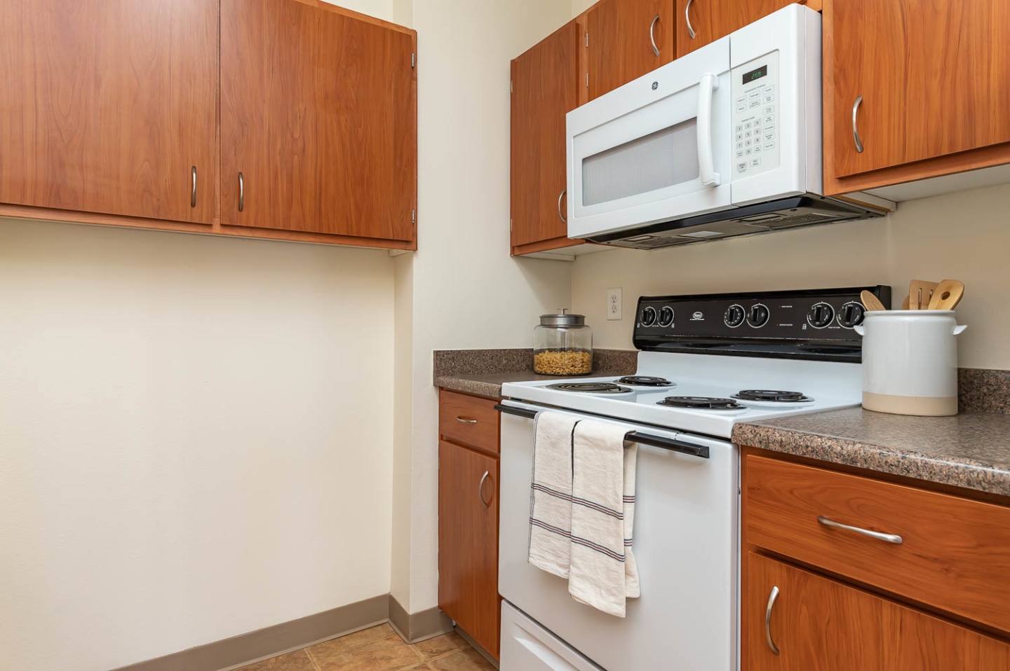 Center Pointe Apartments Image 46