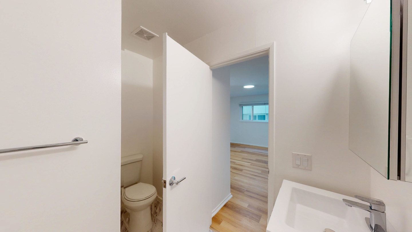 1771 Highland Place Image 4