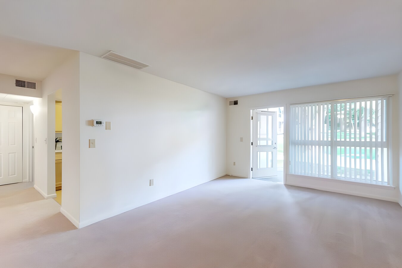 Regency Park Apartments Image 24