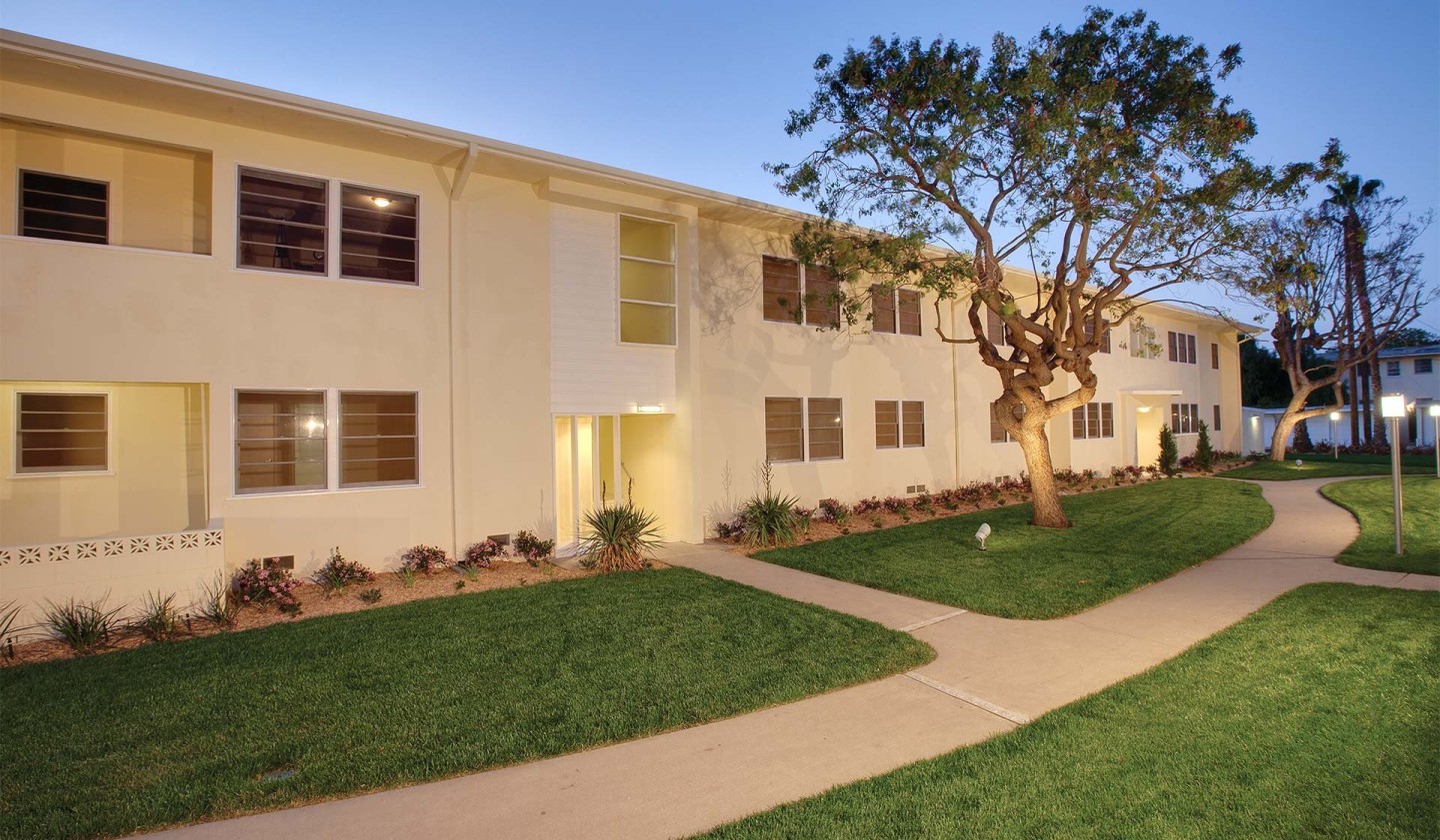 Lincoln Place Apartment Homes Image 24