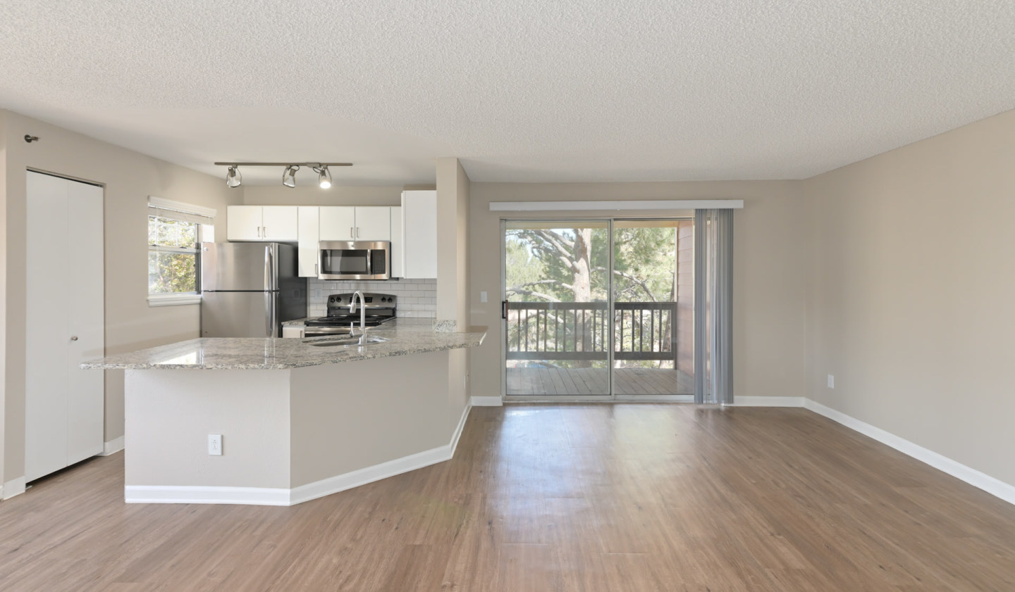 Verdant Apartment Homes Image 16
