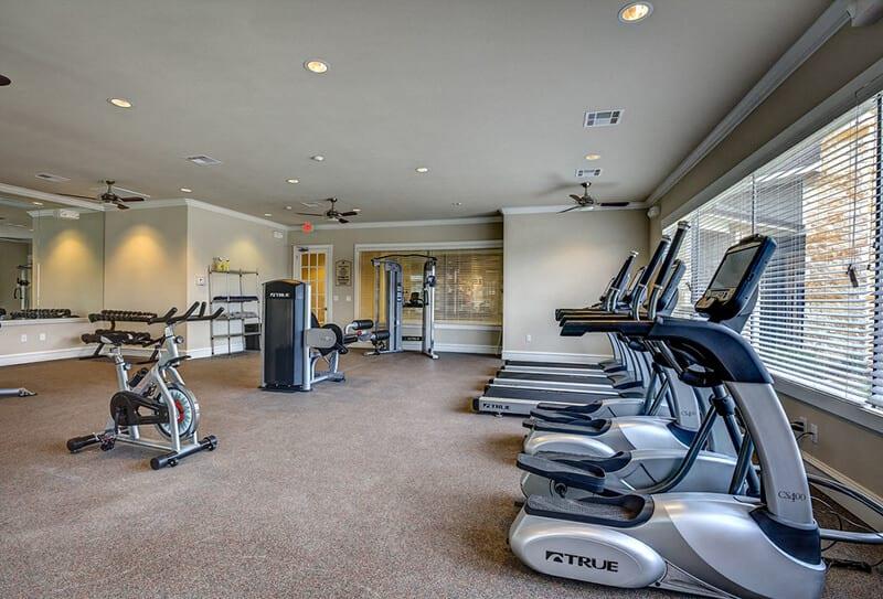Residence at Gateway Village Image 7