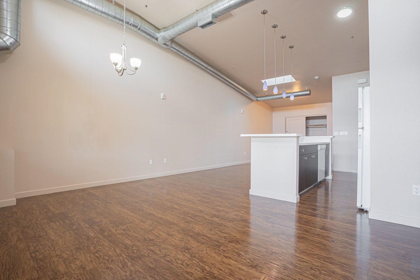 The DeLuxe Apartments Image 8
