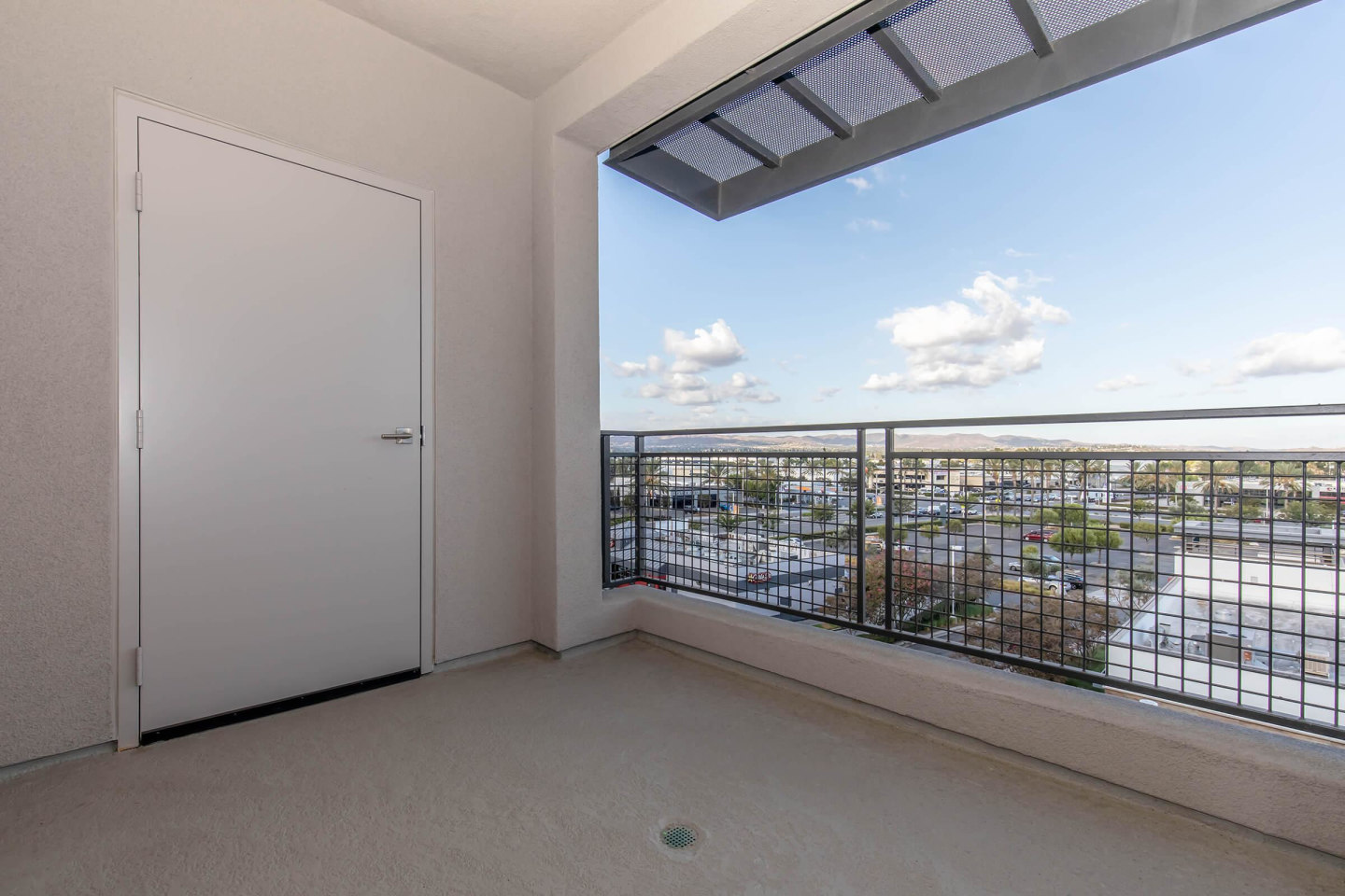Link OC Apartments Image 118