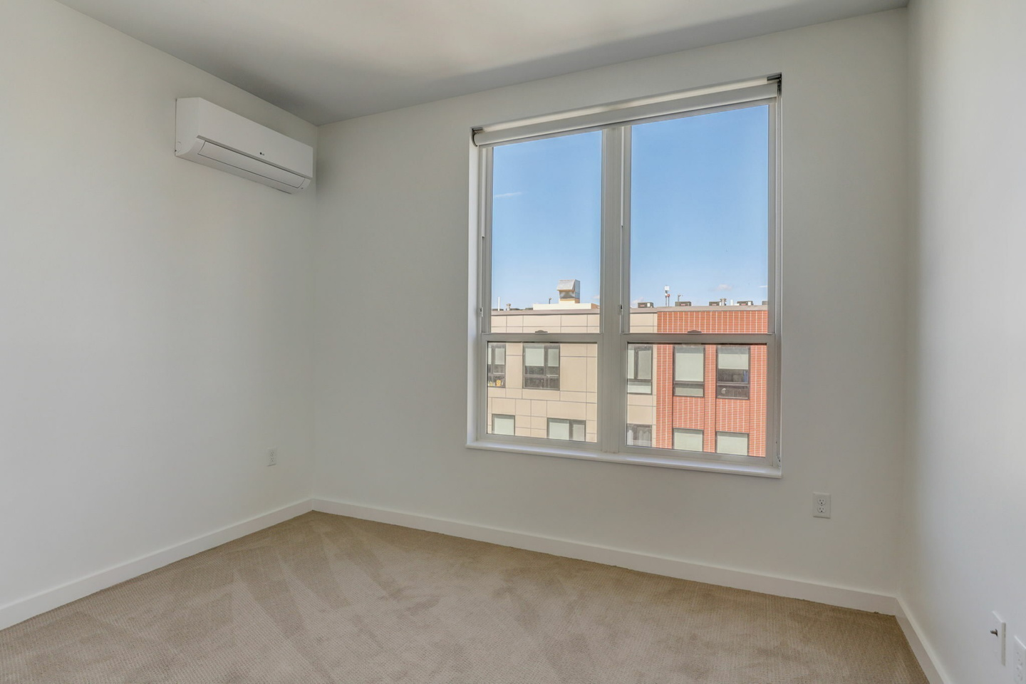 3200 Washington Image 49