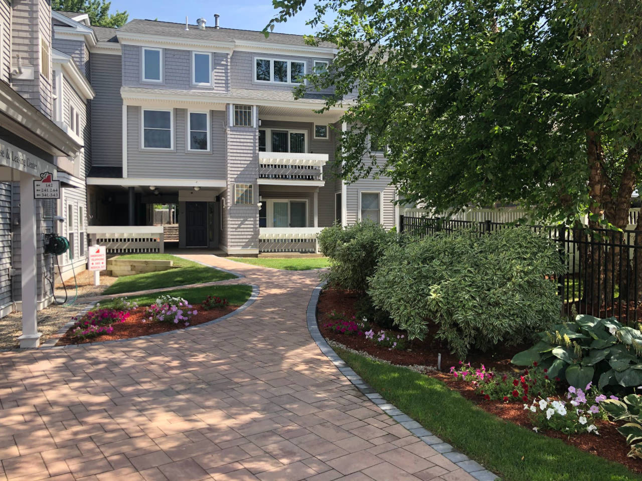 Appleton Square Image 23