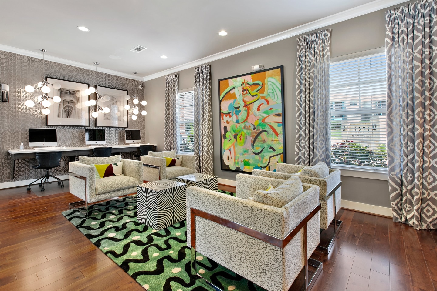Sadler House Luxury Apartment Homes Image 26