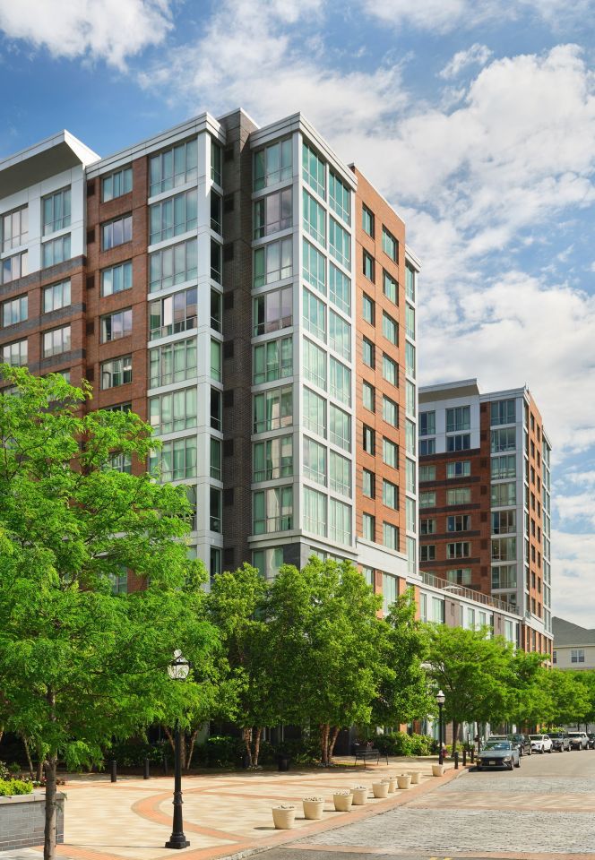RiverTrace at Port Imperial Image 10