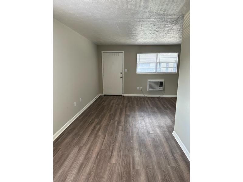 Villager Apartments Image 11