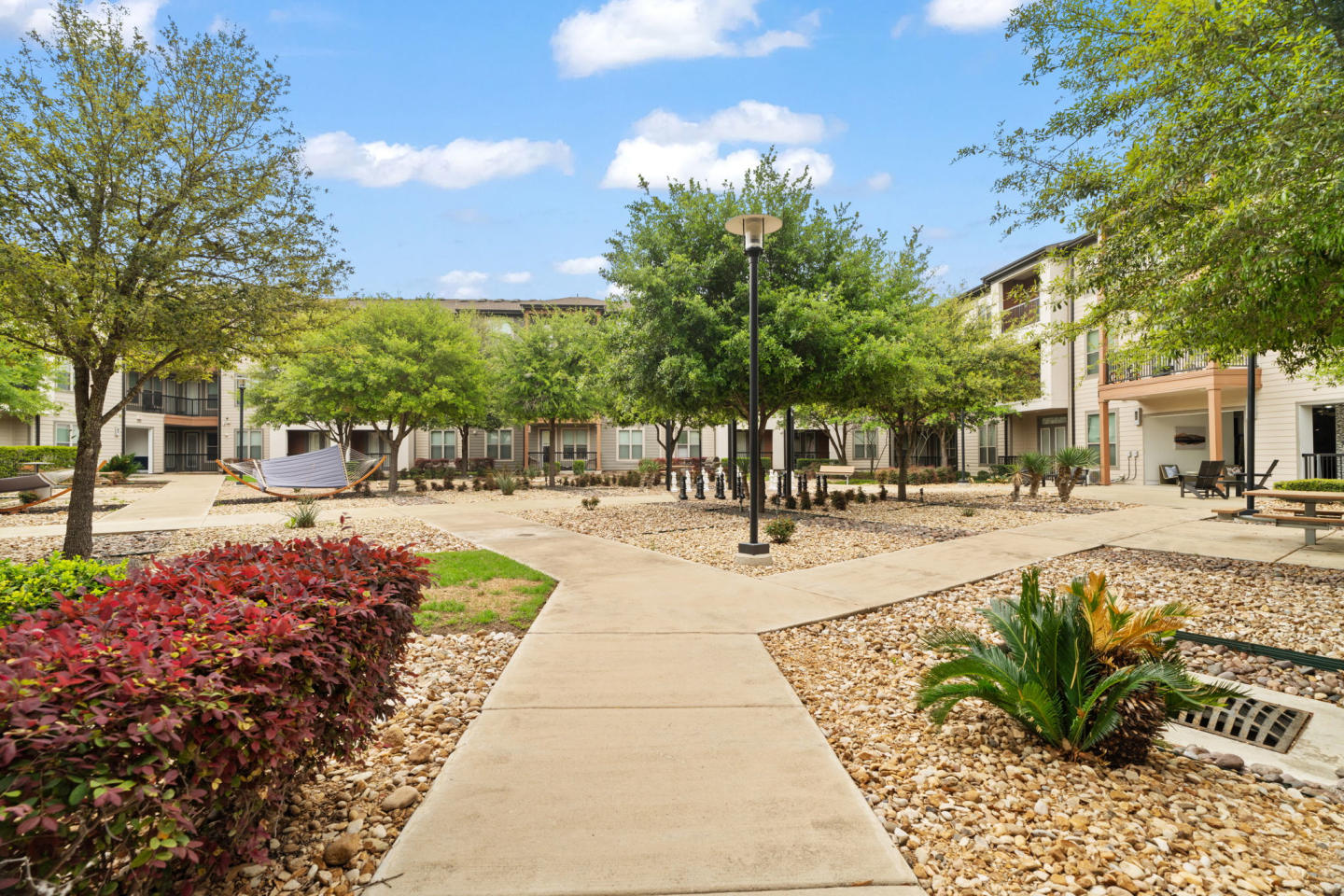 Oaks on Marketplace Image 72