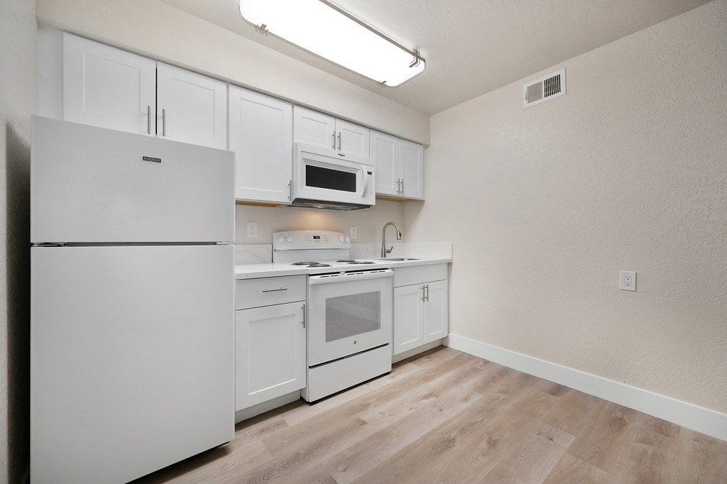 The Atrium at Carmichael - 55+ Housing Image 7