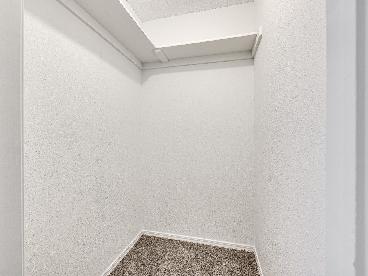 Diamond Crest Townhomes Image 23